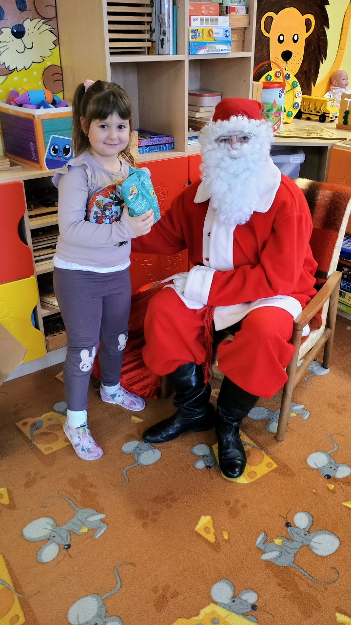 IMG_20251205_094559150_HDR_AE (720x1280)